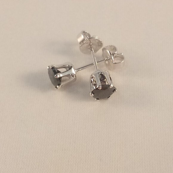 18K White Gold Filled Black Onyx Diamond Zircon Stud Earrings 5m or .46ctw Gift - Picture 2 of 3